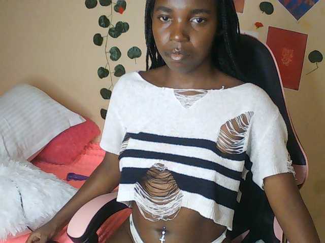 Imani- live webcam show