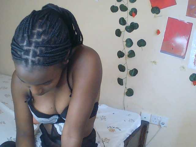 Imani- live cam on BongaCams