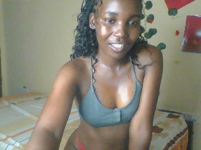 Imani- live cam on BongaCams