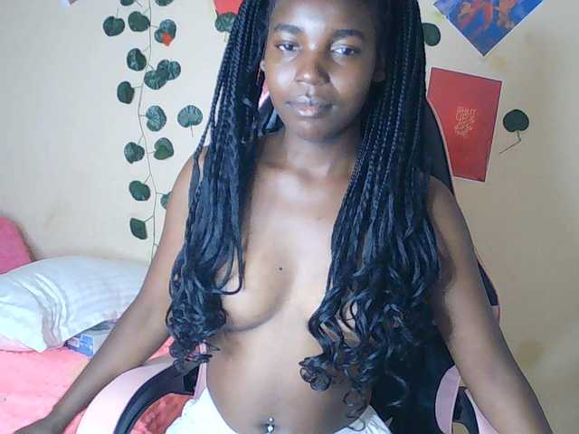 Imani- live webcam show