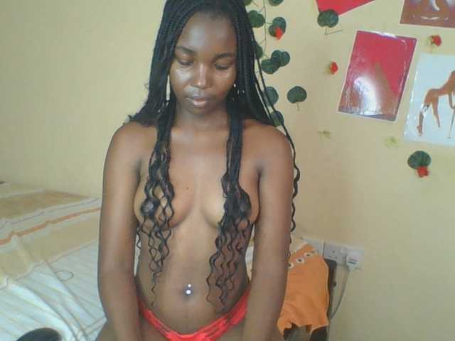 Imani- live cam on BongaCams