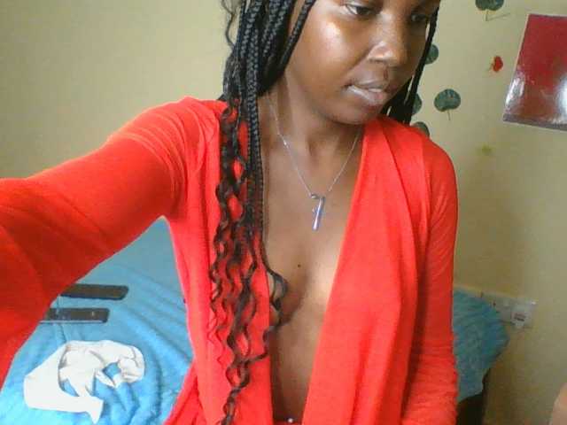 Imani- live cam on BongaCams