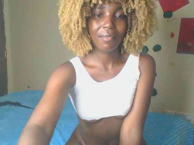 Imani- Live Webcam on BongaCams