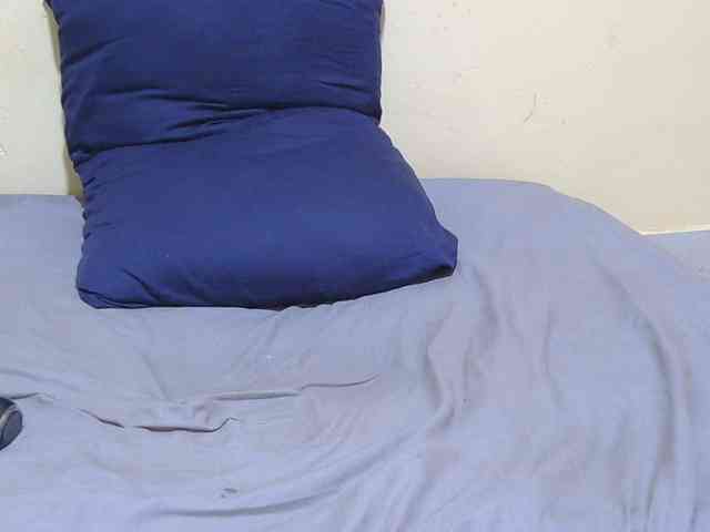 Petitepretti webcam