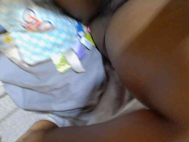 Petitepretti webcam