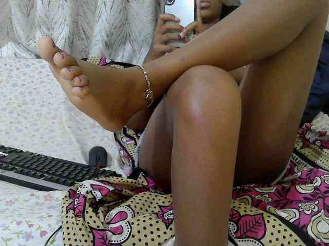 Petitepretti webcam