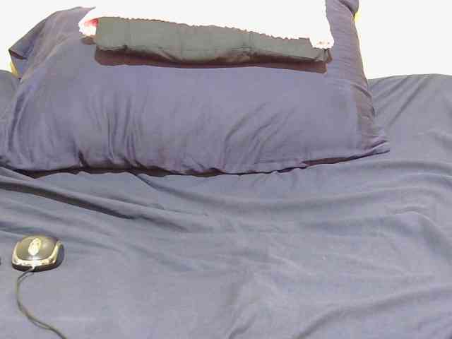 Petitepretti webcam