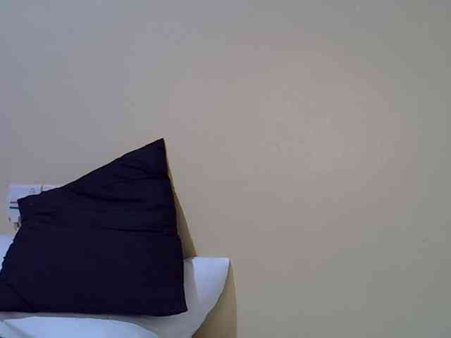 Petitepretti webcam