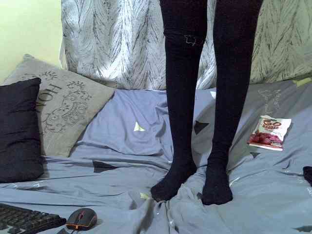 Petitepretti webcam