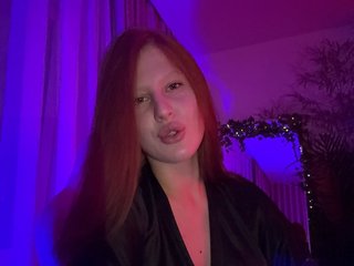 Julia-Fox Porn Show