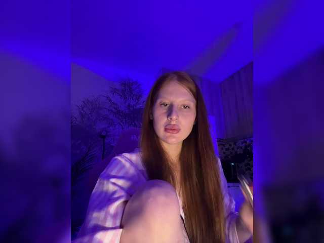 Julia-Fox