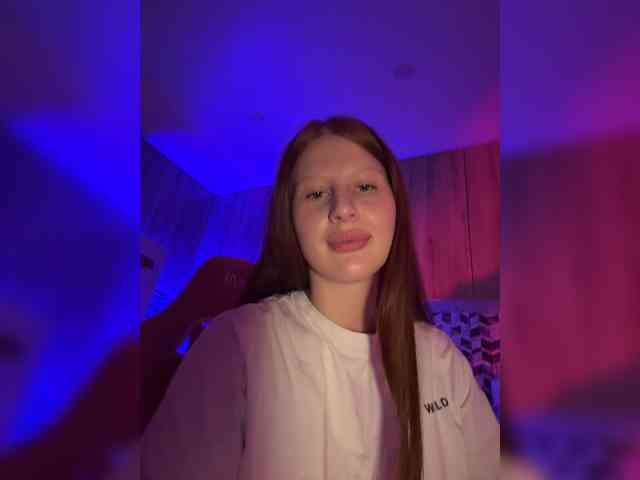 Julia-Fox