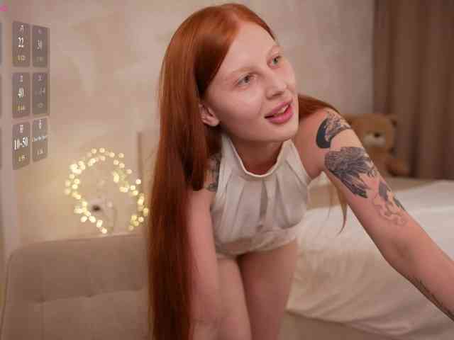 Julia-Fox webcam