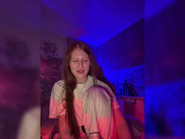 Julia-Fox webcam