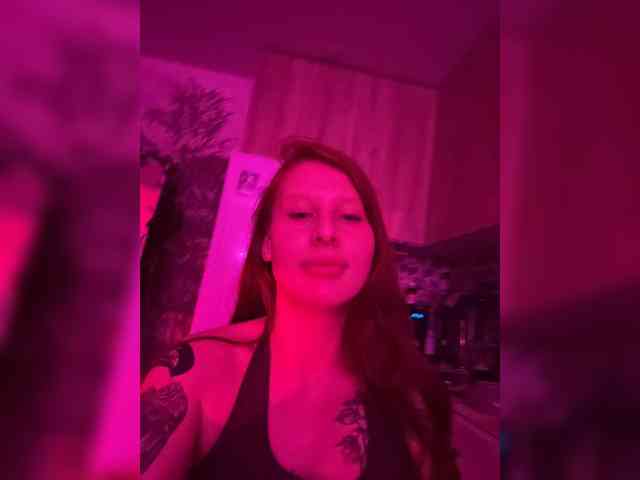 Julia-Fox webcam