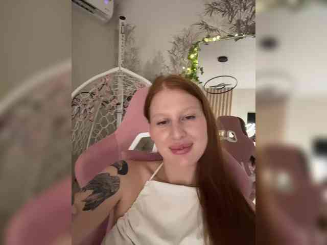Julia-Fox