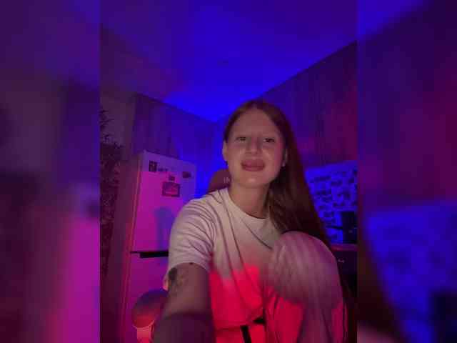 Julia-Fox webcam