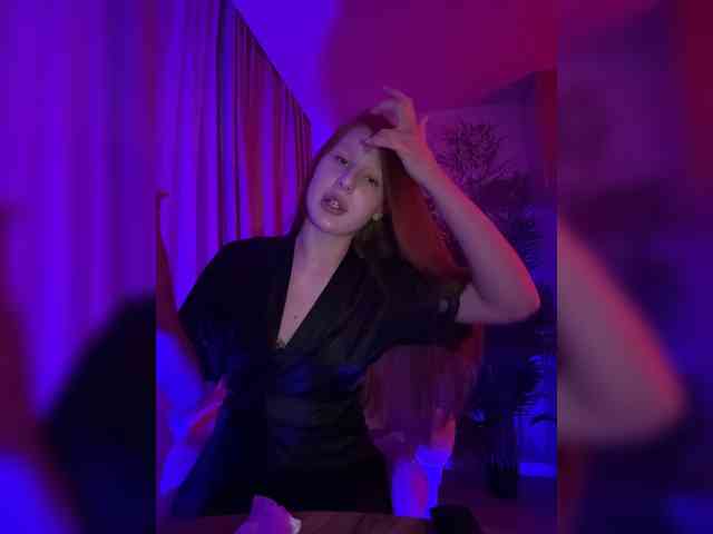 Julia-Fox webcam