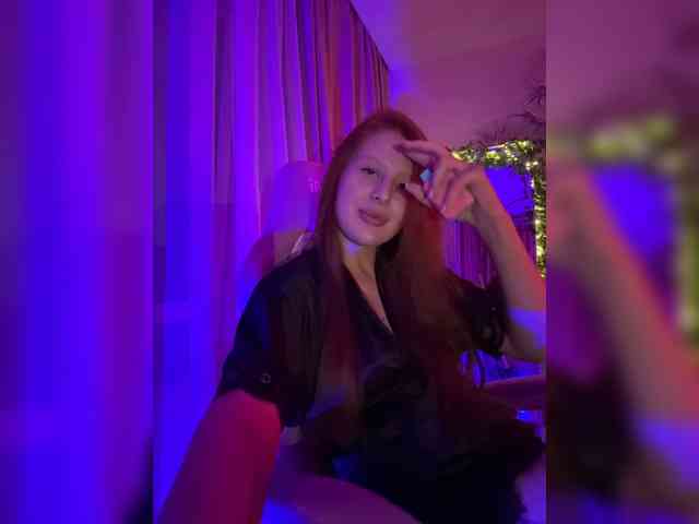 Julia-Fox webcam