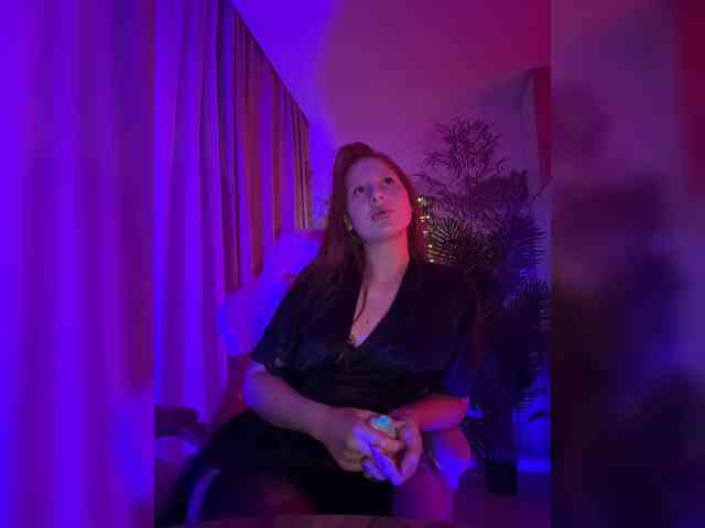 Julia-Fox webcam