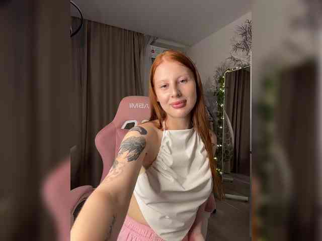 Julia-Fox