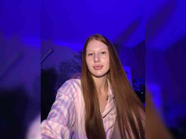 Julia-Fox webcam
