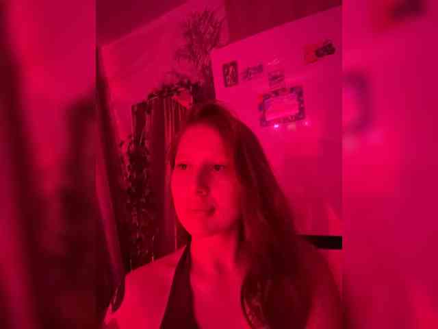 Julia-Fox webcam