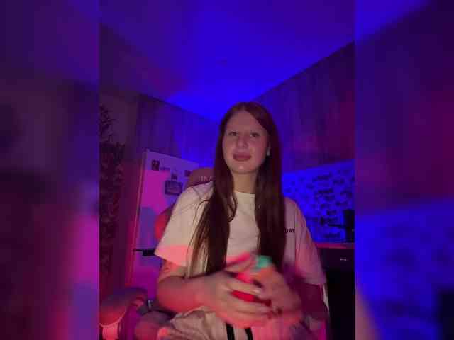 Julia-Fox webcam