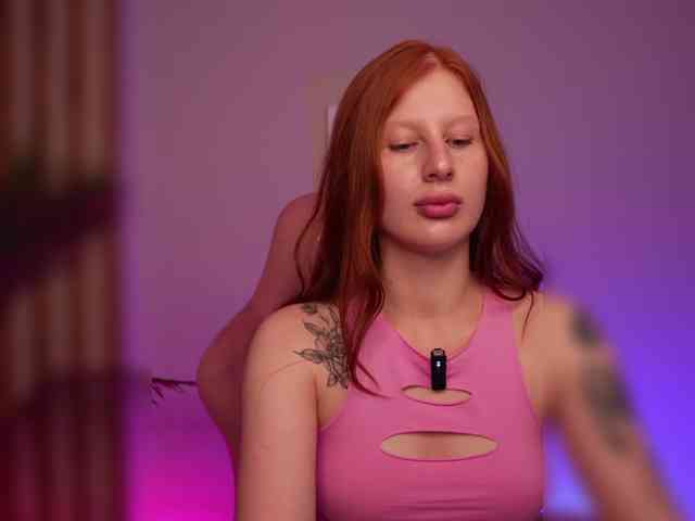 Julia-Fox webcam