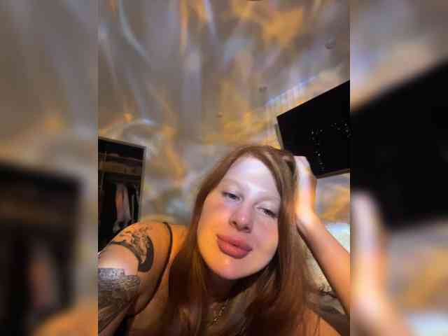 Julia-Fox
