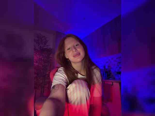 Julia-Fox webcam