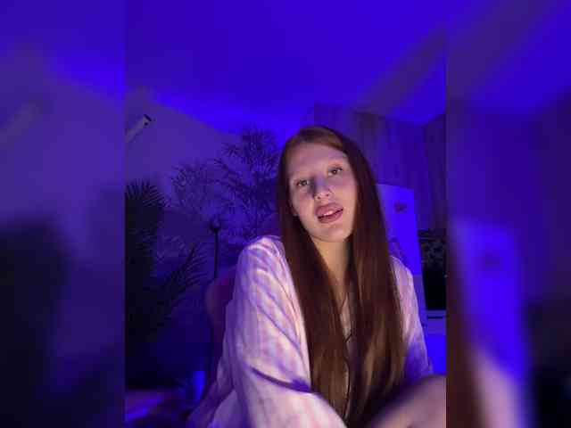 Julia-Fox webcam