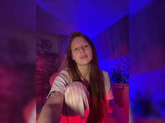 Julia-Fox webcam