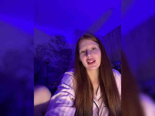 Julia-Fox webcam