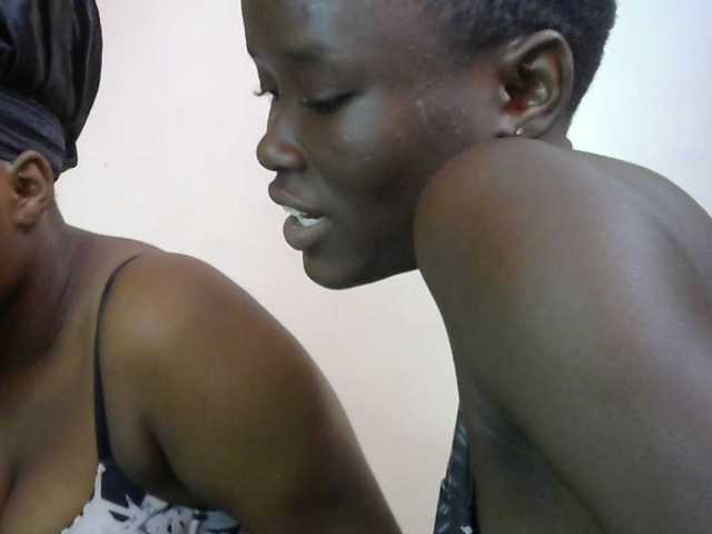 Flirtyenergy live cam on BongaCams