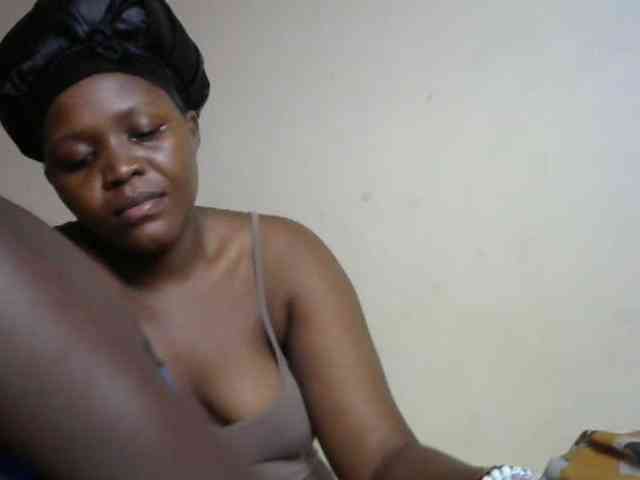 Flirtyenergy webcam