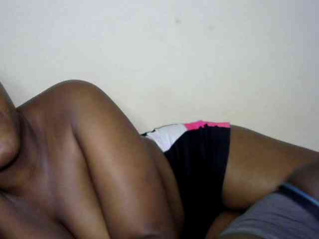 Flirtyenergy webcam
