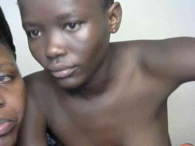Flirtyenergy webcam