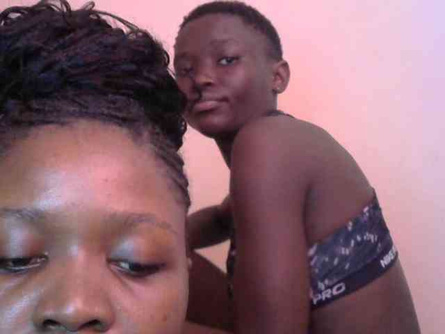 Flirtyenergy webcam