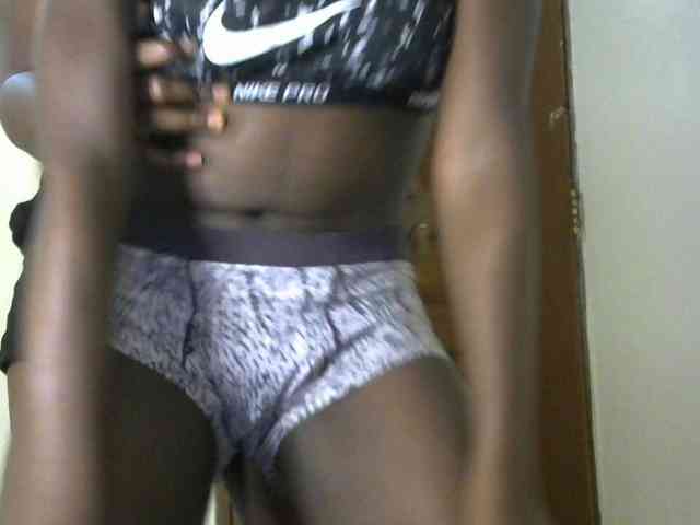 Flirtyenergy webcam