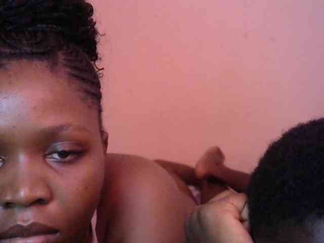 Flirtyenergy webcam
