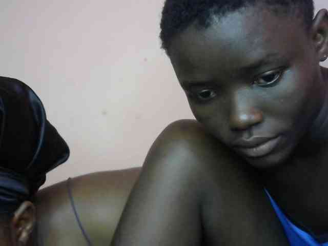 Flirtyenergy webcam