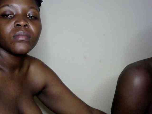 Flirtyenergy webcam