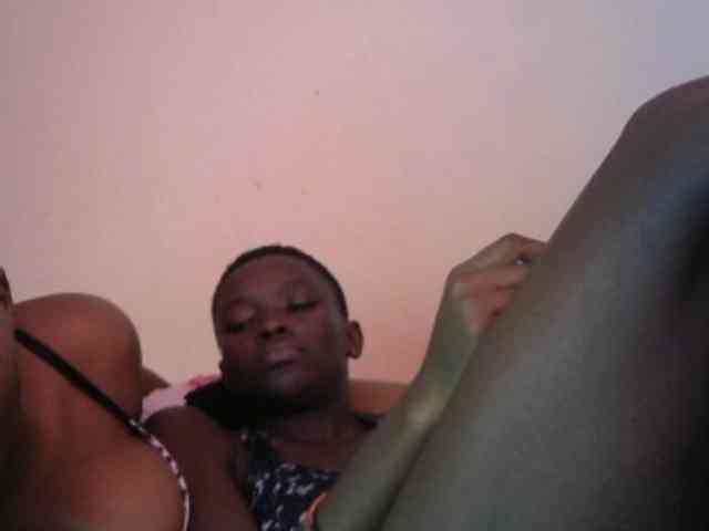 Flirtyenergy webcam
