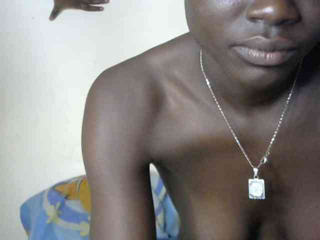 Flirtyenergy webcam