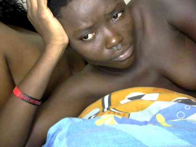 Flirtyenergy webcam