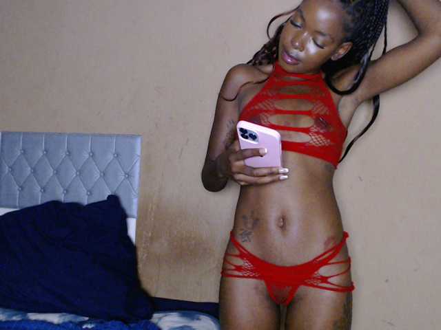xSATIVAxx live cam on BongaCams