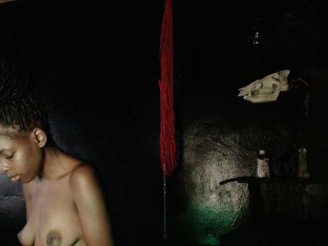 xSATIVAxx live cam on BongaCams