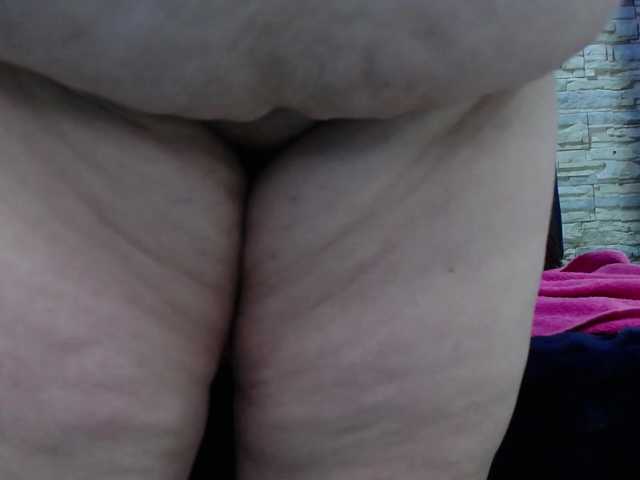 koral-busty live cam on BongaCams