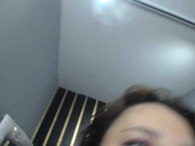 koral-busty